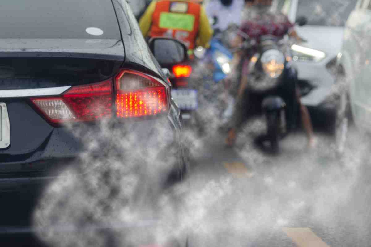 epidemia smog uccide ogni anno italiani