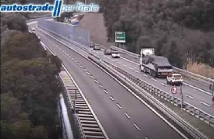 autostrada a12 traffico