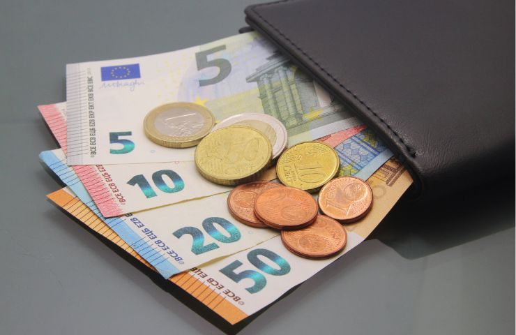 Banconote e monete in euro 