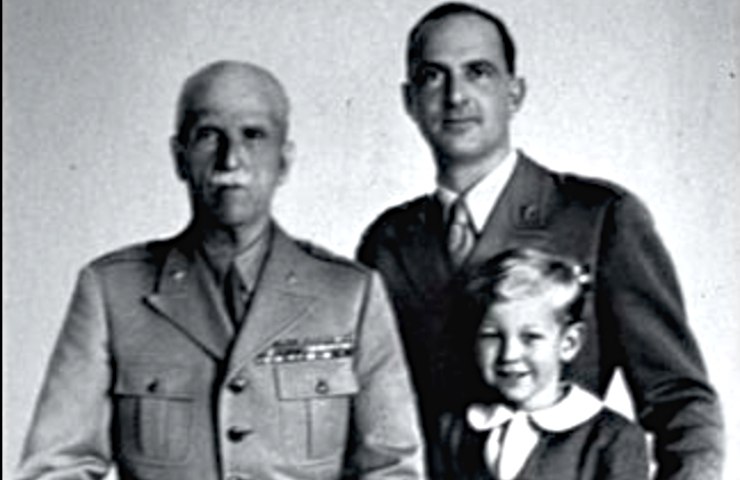 Vittorio Emanuele III, Umberto II e il piccolo Vittorio Emanuele