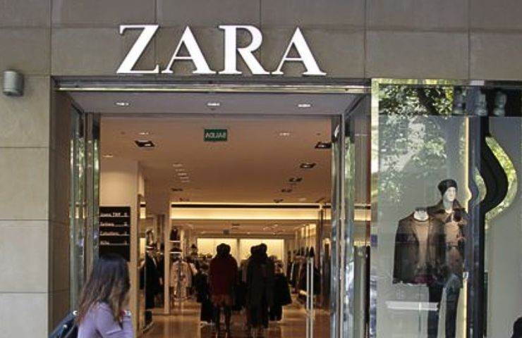 Entrata negozio di Zara