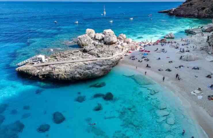 spiaggia Maldive italiana prenotazione