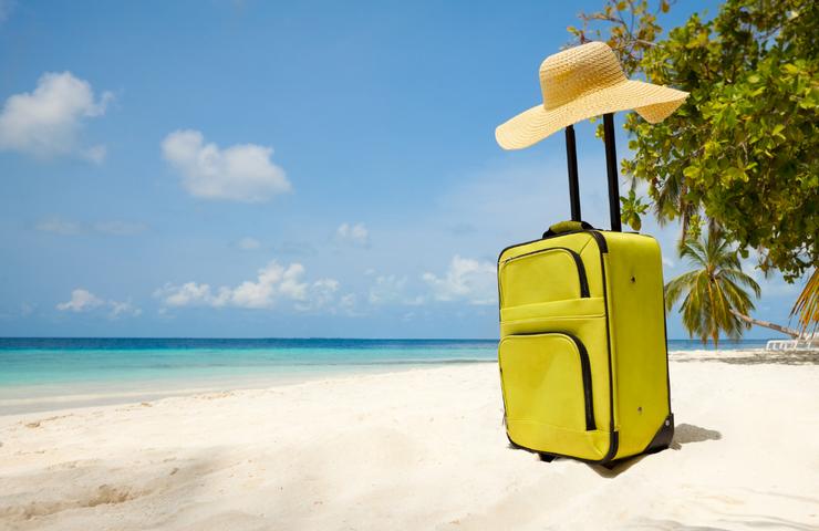 valigia in spiaggia 